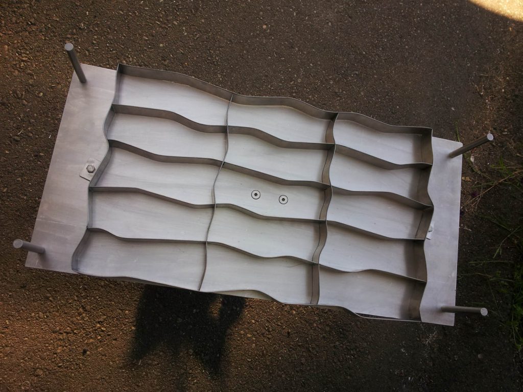 Custom cracker cutter