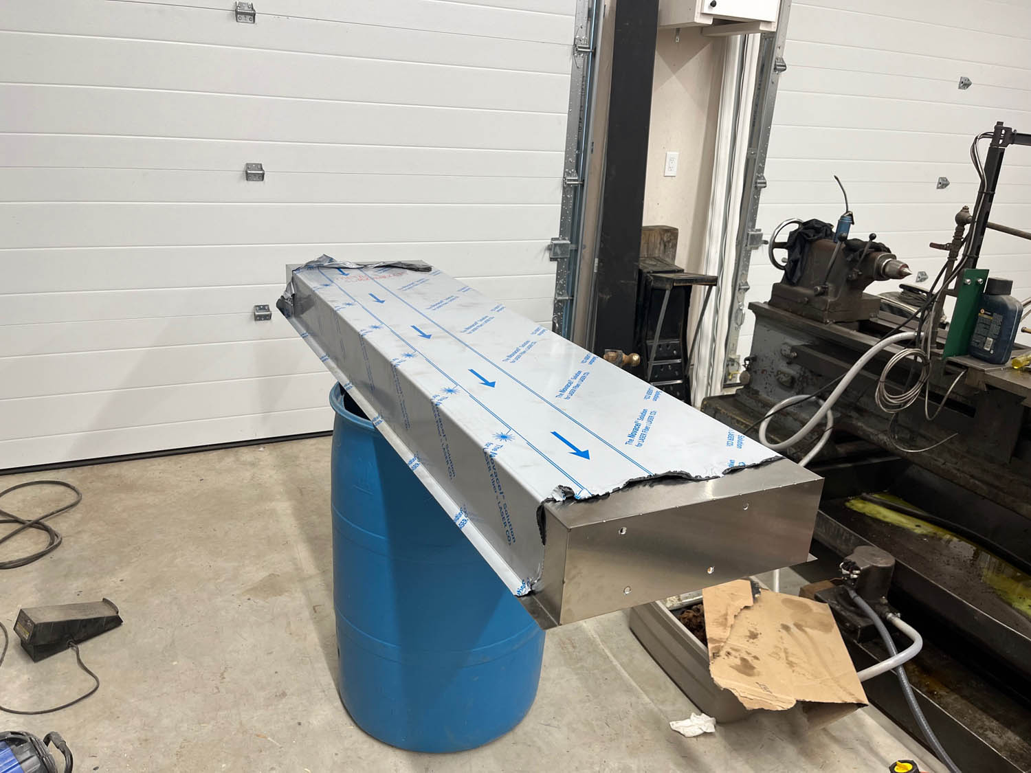 Stainless steel roasting pan
