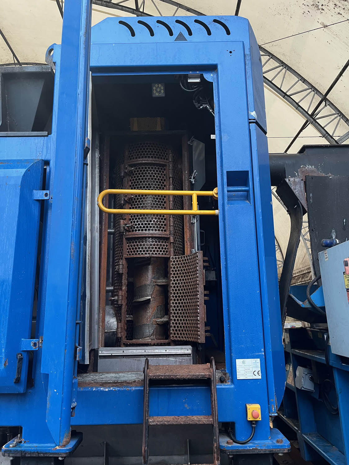 Vertical Auger Hub & Shaft Repair